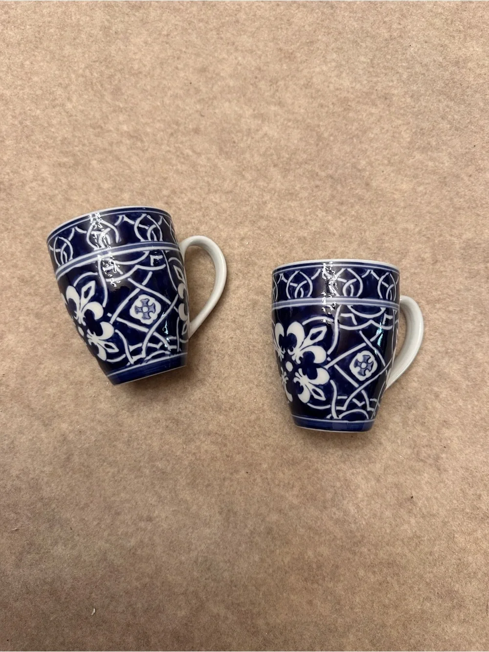 Target Home Catalina Medallion Cobalt Blue and White Porcelain Coffee Mugs Set